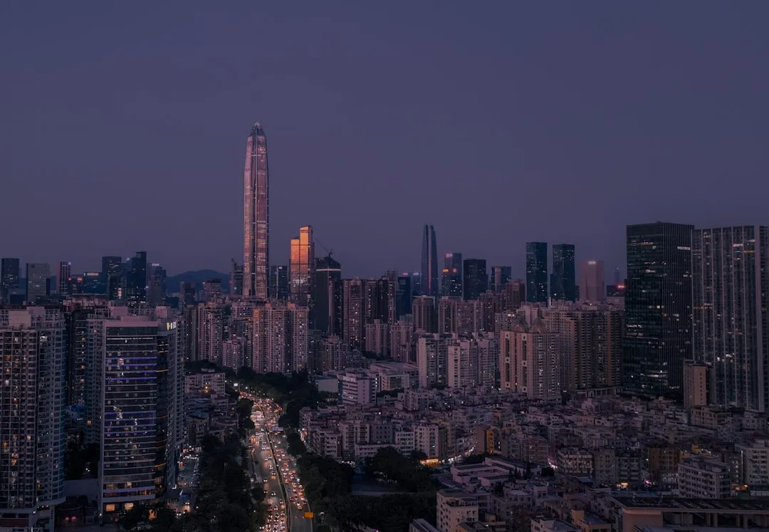 工业读码器与RFID读写设备选型对比：易码当先产品线解析